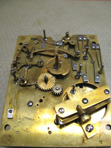 SMALL TRAVEL CLOCK WITH BELL 012